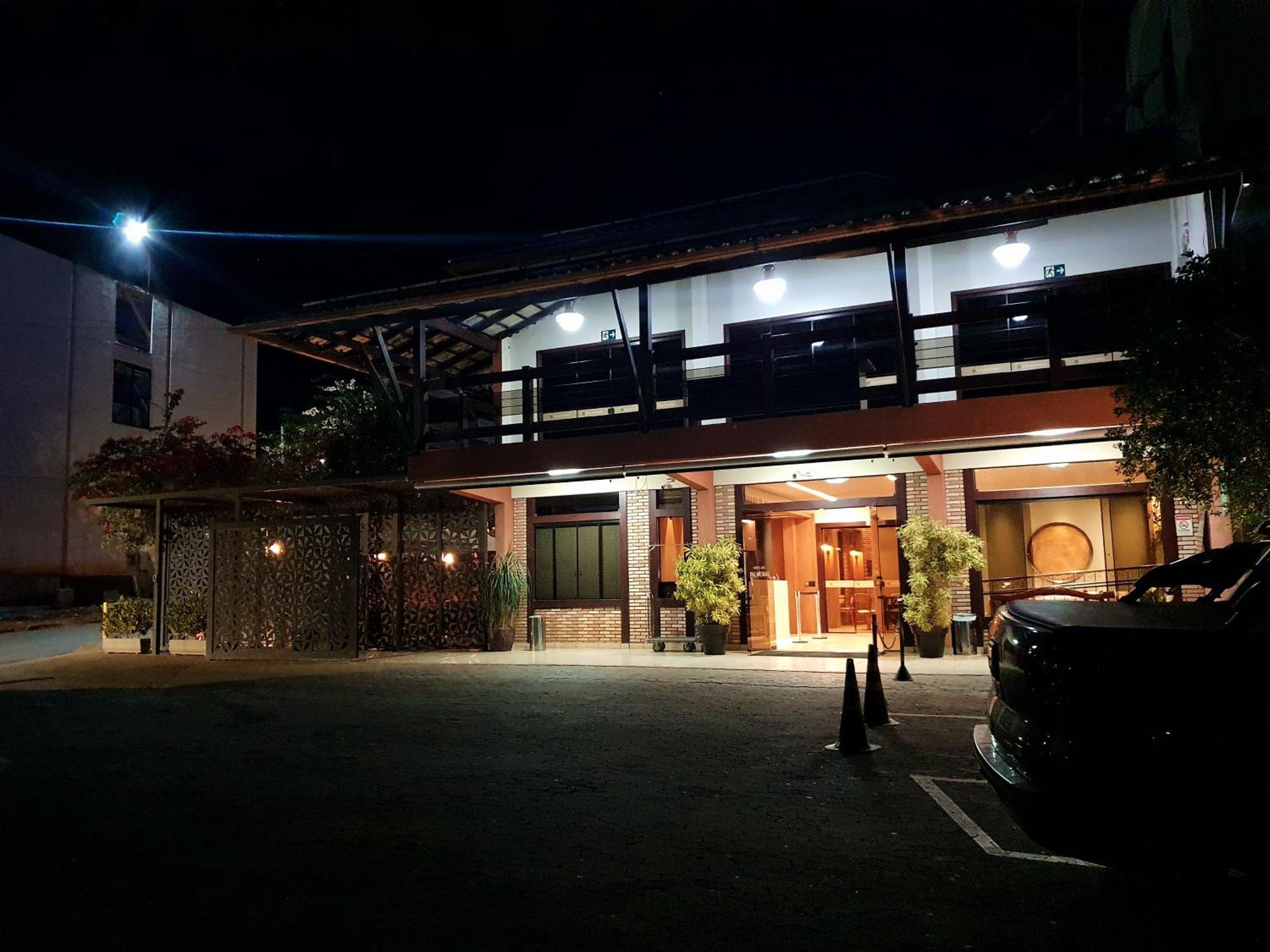 Hotel Das Palmeiras Paracatu Exterior foto